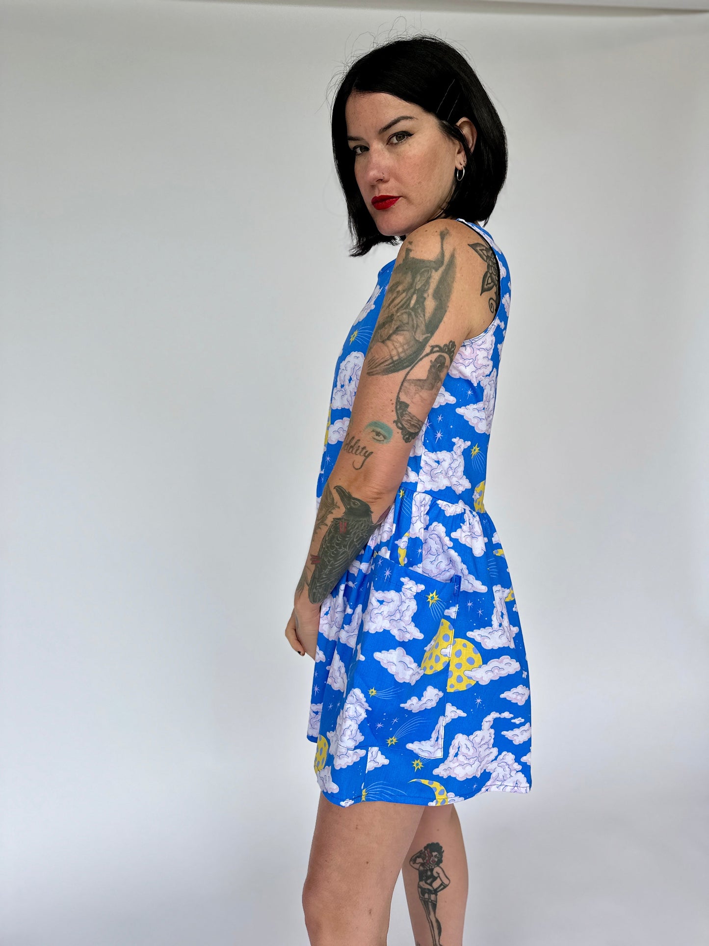 Big Pocket Cloud People