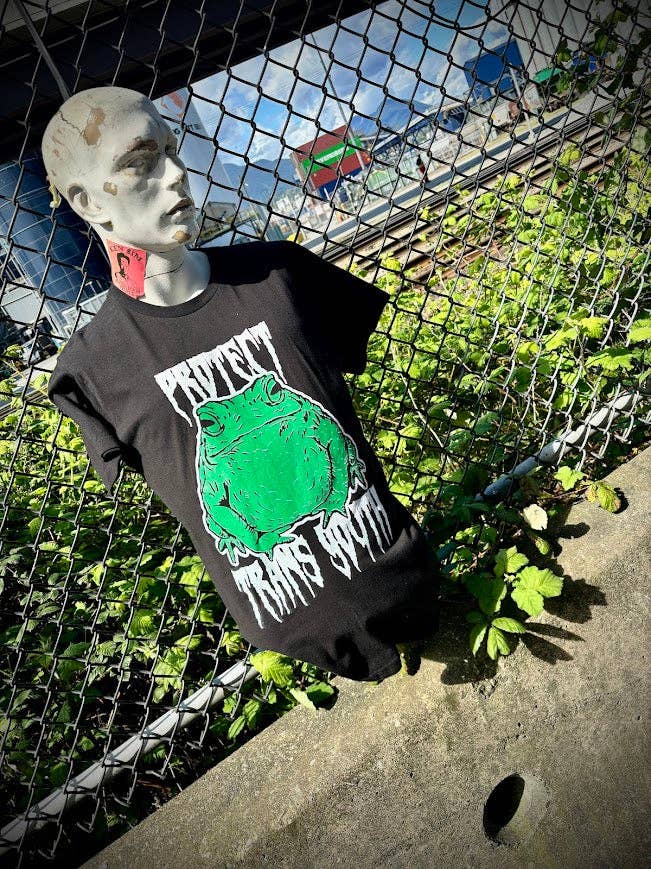Protect Trans Youth toad tee.: S