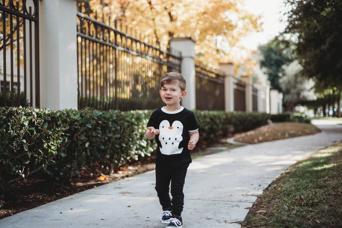 Penguin Toddler and Kids Shirt: 3T