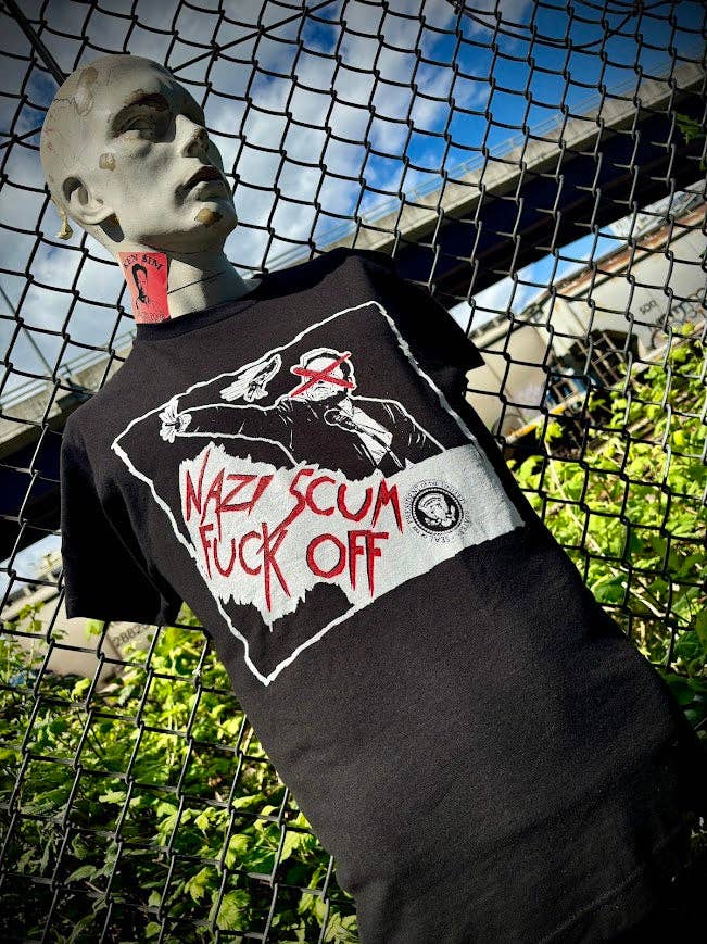 Elon Musk, Fuck off Nazi Scum tee.: L