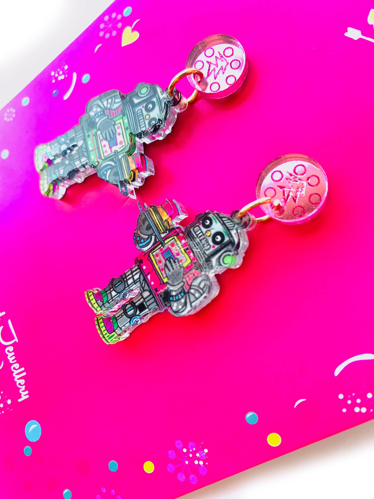 Retro Robot Acrylic Dangle Earrings – Quirky Sci-Fi Jewelry