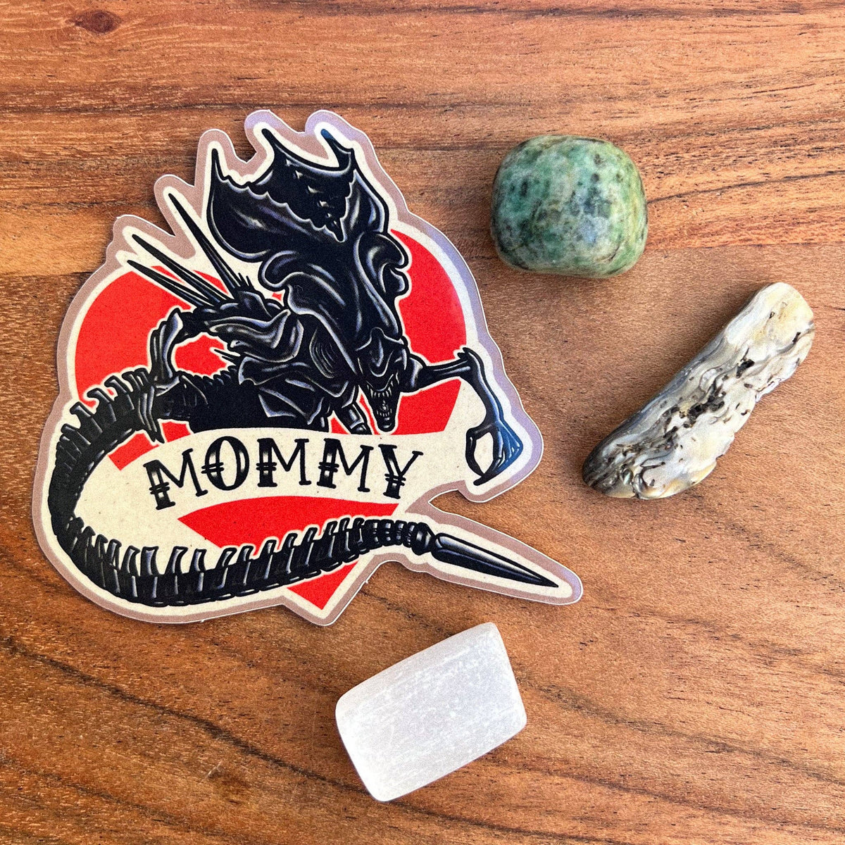 Horror Cuties Vinyl Sticker: Mommy Xenomorph