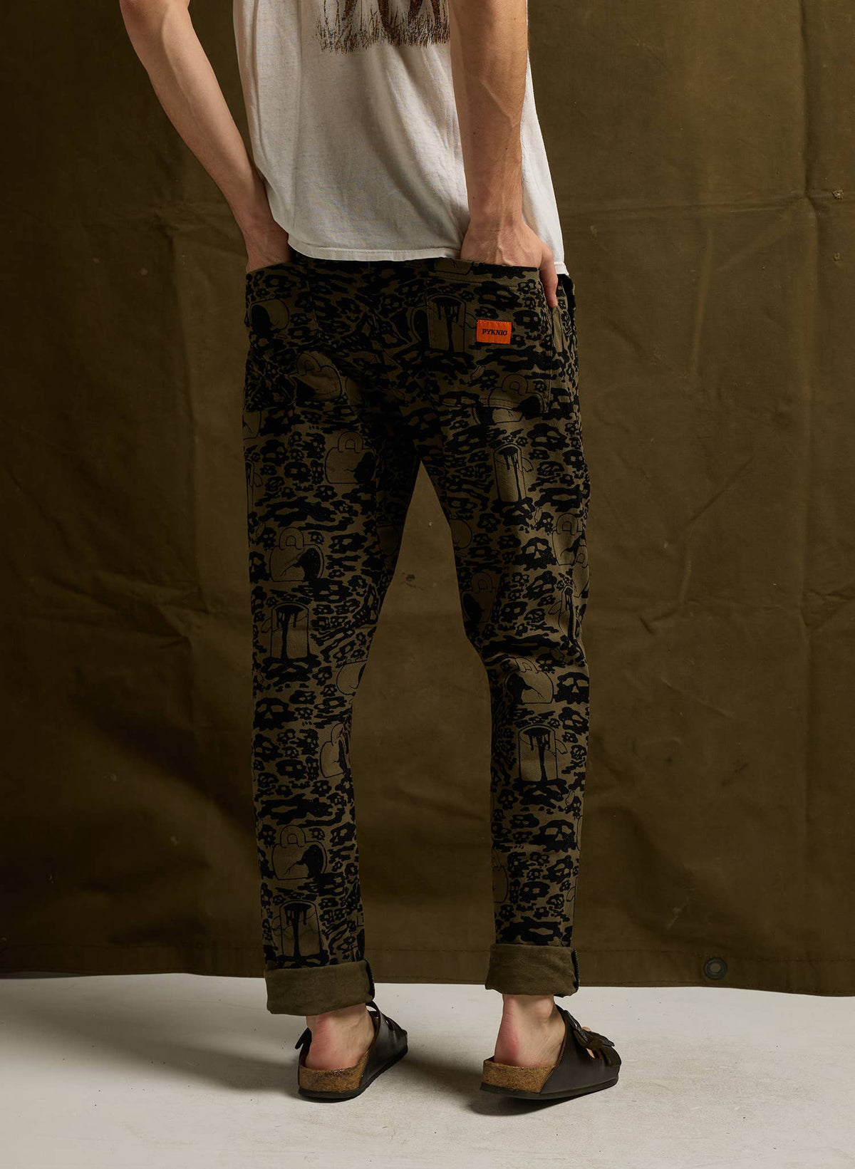 Coffee Camo Pants: XL