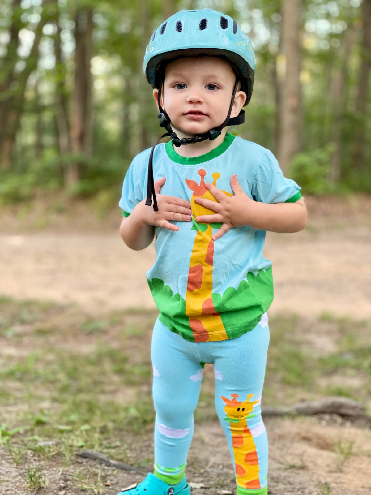Giraffe Toddler and Kids Shirt: 3T