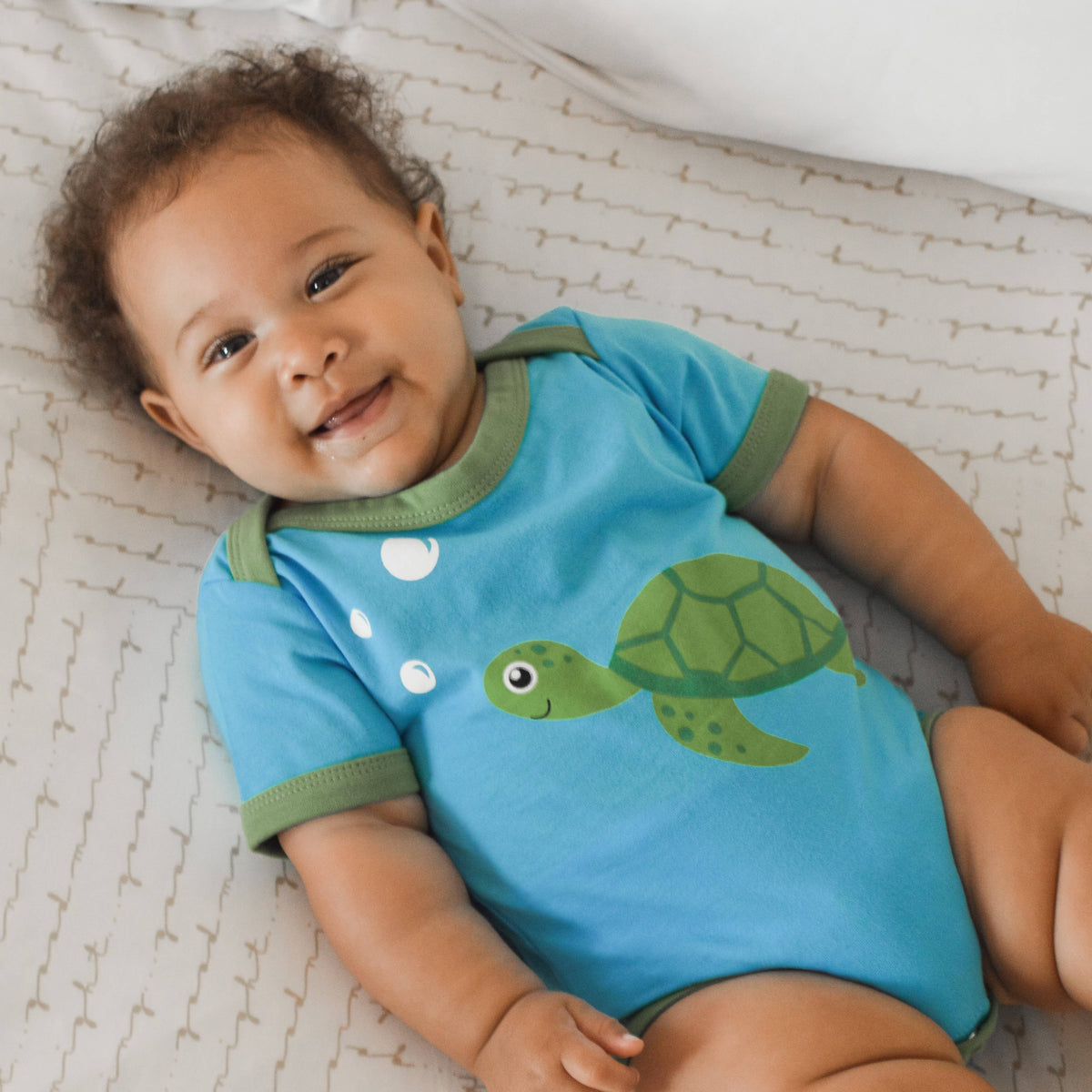 Sea Turtle Baby Bodysuit: 6 Months