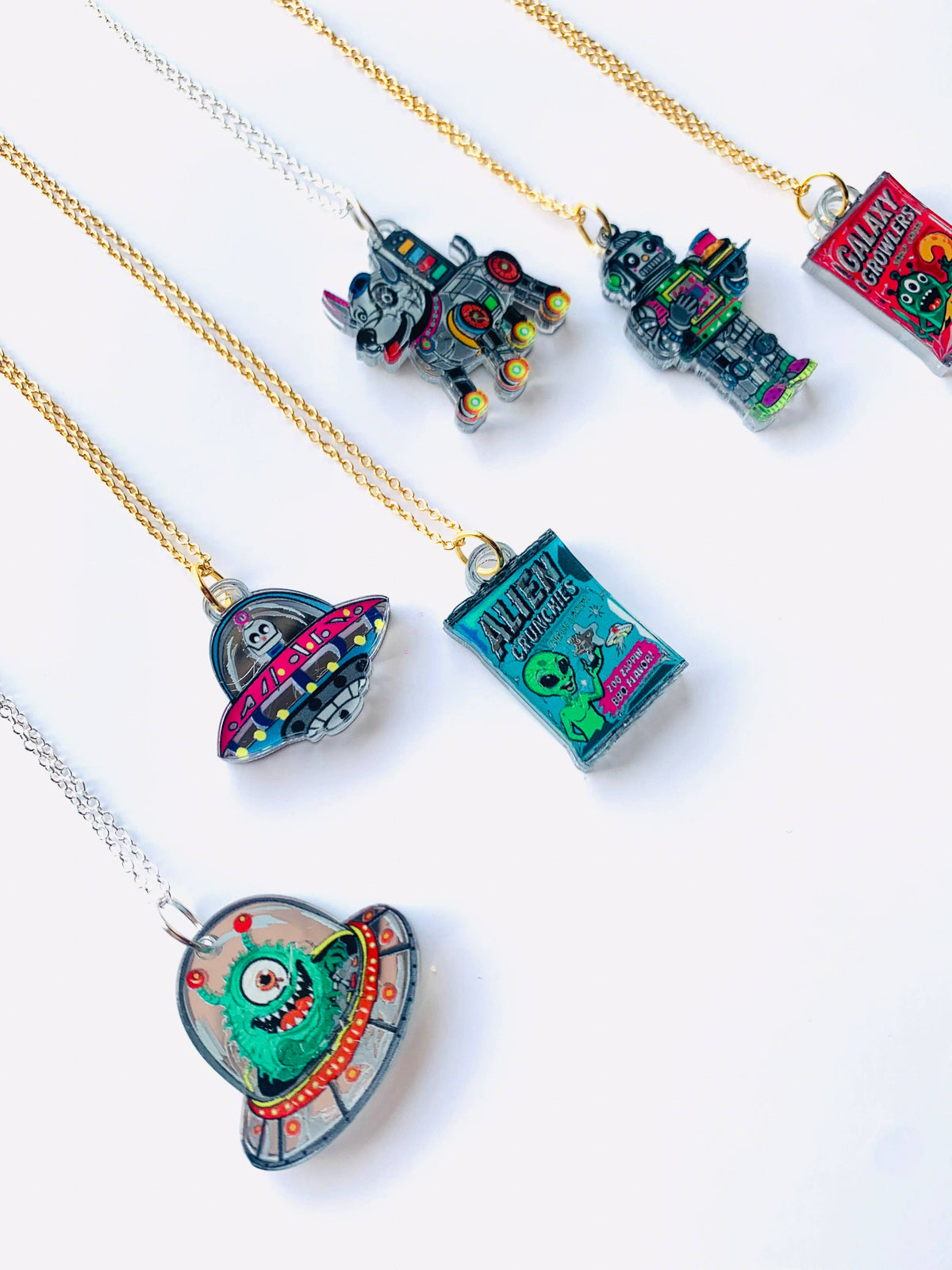 Robot Dog Pendant Necklace .Quirky Retro Sci-Fi jewellery: Sterling Silver Plated