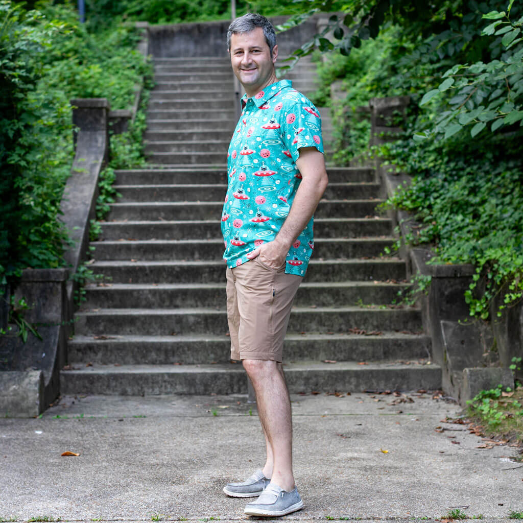 Adult "Beam Me Up, Kitty" Cats in Space Saucers Short Sleeve Polo Shirt